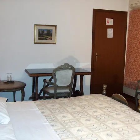 Bed & Breakfast Privacy Ferrara