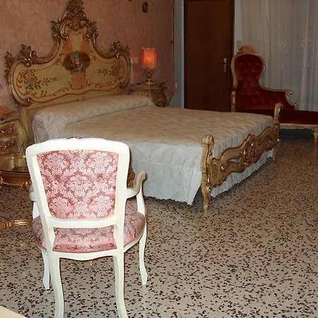 Bed & Breakfast Privacy Ferrara